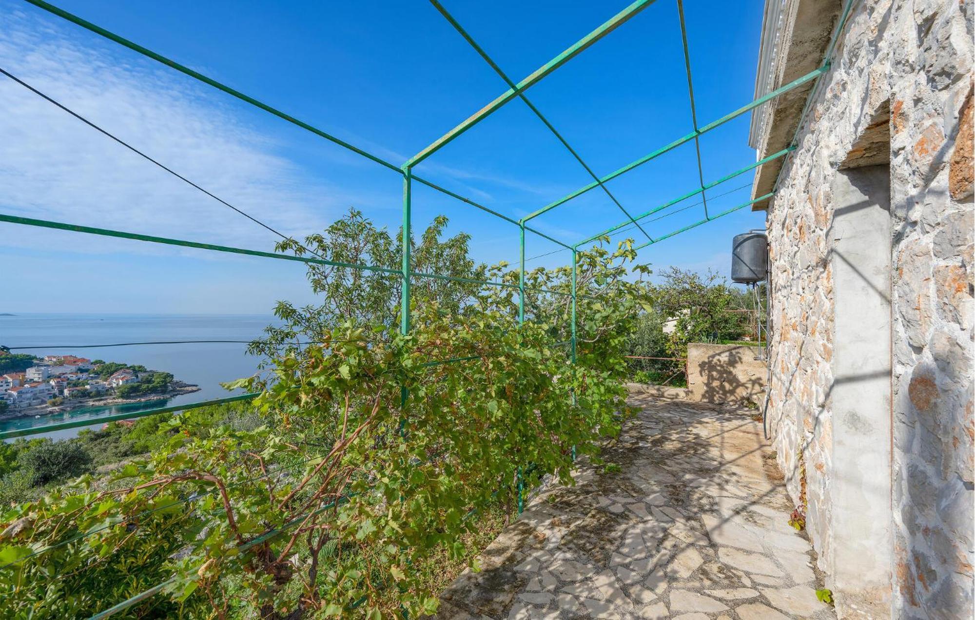1 Bedroom Stunning Apartment In Primosten Luaran gambar